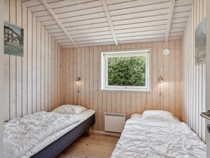 2 bedrooms, Internet