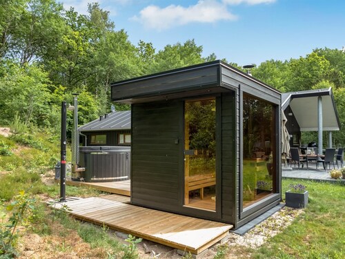 "Thorine" - 750m from the sea by Interhome