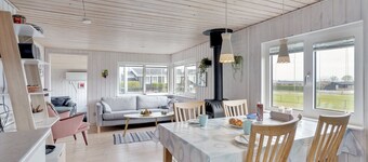 "Aarto" - 250m from the sea by Interhome