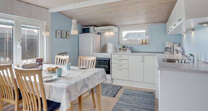 "Aarto" - 250m from the sea by Interhome