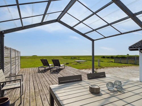 "Gundborg" - 100m from the sea by Interhome