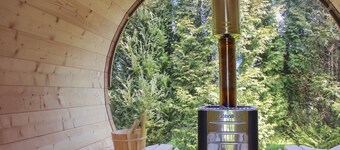 "Arold" - 800m from the sea by Interhome