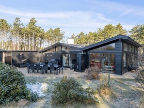 Outdoor dining - "Keyla" - 50m from the sea by Interhome (Ebeltoft)