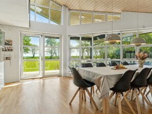 Dining - "Elba" - 100m from the sea by Interhome (Odder)