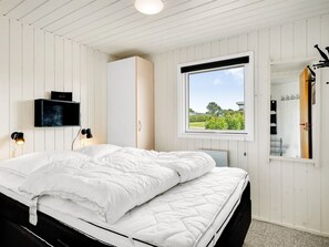 3 bedrooms, WiFi