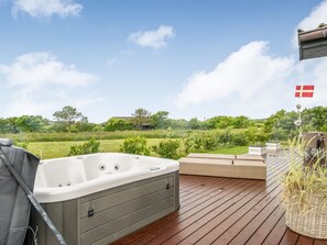 Outdoor spa tub - "Selke" - 300m to the fjord by Interhome (Vestervig)