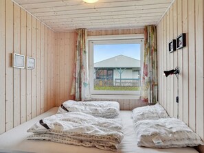 4 bedrooms, WiFi