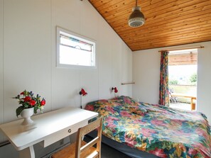4 bedrooms, WiFi