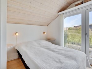 2 bedrooms, WiFi