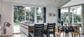 "Stacey" - 800m from the sea by Interhome