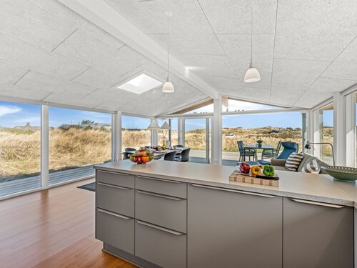 "Hristina" - 200m from the sea by Interhome