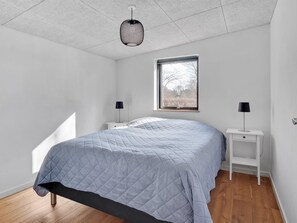 4 bedrooms, WiFi - "Sune" - 175m from the sea by Interhome (Nykøbing Sj)