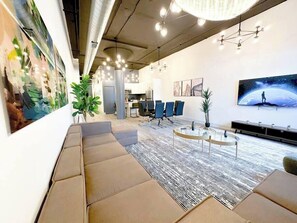 スマートテレビ、書庫