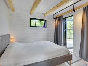 4 bedrooms, WiFi