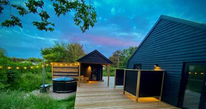 "Henrik" - 100m from the sea by Interhome