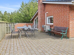 Ulkoruokailutilat