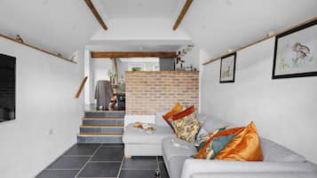 Cottage | Living area