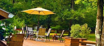 Beautiful property with hot spa and private swimming pool. Has king bed & more. 