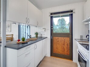 Køleskab, mikrobølgeovn, ovn, opvaskemaskine