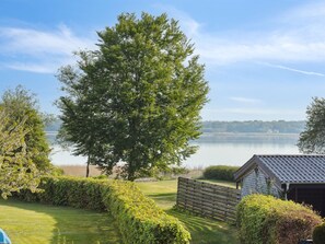 Property grounds - "Bendine" - 100m to the fjord by Interhome (Storvorde)