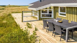Outdoor dining - "Katla" - 400m from the sea by Interhome (Løkken)