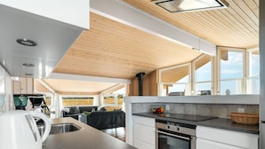 Private kitchen - "Katla" - 400m from the sea by Interhome (Løkken)
