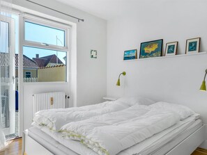 2 bedrooms, Internet