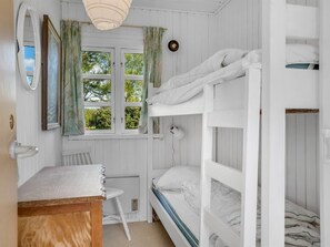 2 bedrooms, WiFi