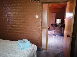 Apartemen Standar | Didekorasi berbeda-beda dan dilengkapi dengan perabotan berbeda-beda