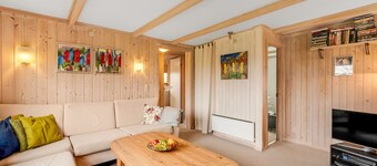 "Scarlet" - 400m to the fjord by Interhome
