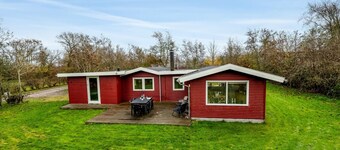 "Scarlet" - 400m to the inlet by Interhome