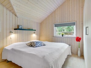 4 bedrooms, WiFi