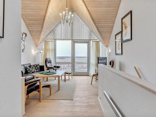 "Allette" - 10m from the sea by Interhome