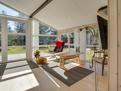 "Alisia" - 400m from the sea by Interhome