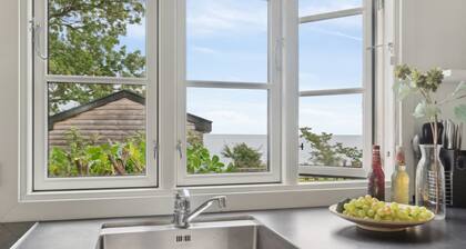 "Alfred" - 25m from the sea by Interhome