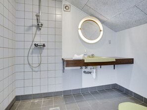 Bathroom - "Stilla" - 35km from the sea by Interhome (Højer)