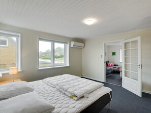 1 bedroom, WiFi