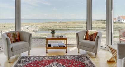 "Yorrick" - 50m to the fjord by Interhome