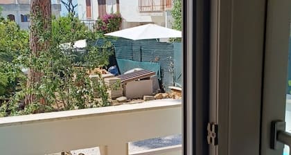 A few minutes from the sea apartment with garden. Pets allowed
