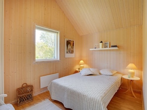 3 bedrooms, internet - "Eireen" - 600m to the fjord by Interhome (Farsø)