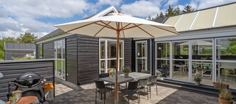 "Eireen" - 600m to the fjord by Interhome