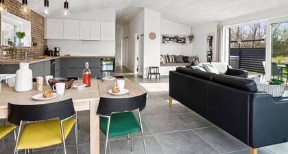 "Asel" - 350m from the sea by Interhome
