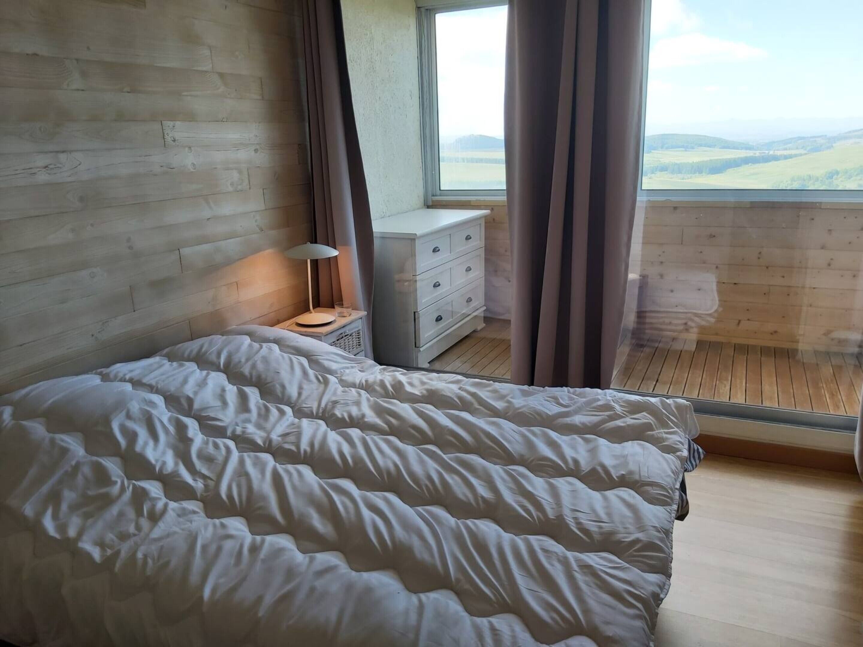 3 habitaciones, tabla de planchar con plancha y wifi gratis 