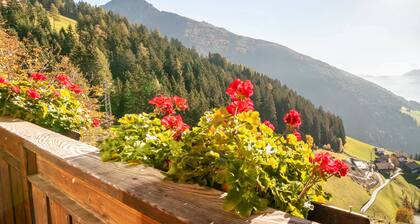 Apartment 'Ferienwohnung Leachwies' with Mountain View, Private Garden and Wi-Fi