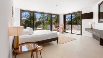 4 Schlafzimmer, Bügeleisen/Bügelbrett, kostenloses WLAN, Bettwäsche