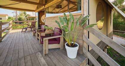 Studio Apartment 'Suite Glamping Vicino Al Mare' with Private Terrace and Wi-Fi