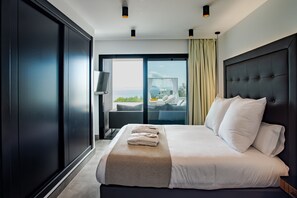 7 makuuhuonetta, silitysrauta/-lauta, ilmainen Wi-Fi, vuodevaatteet