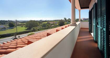 Holiday Home 'Casa Imaginário Com Serenidade' with Shared Garden, Wi-Fi and Air Conditioning