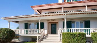 Holiday Home 'Casa Imaginário Com Serenidade' with Shared Garden, Wi-Fi and Air Conditioning