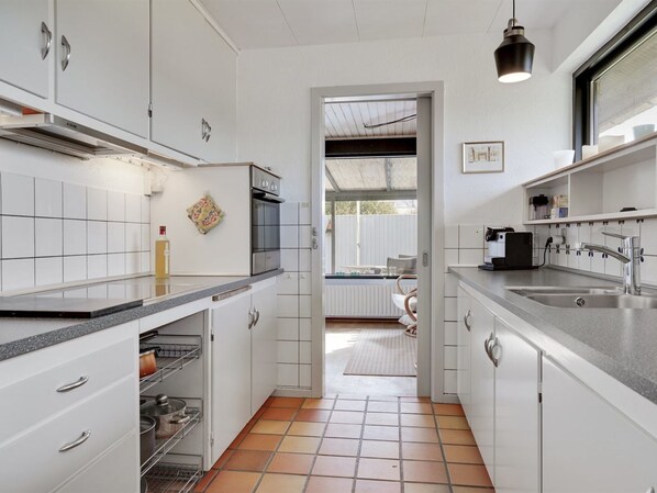 Fridge, oven, dishwasher, highchair